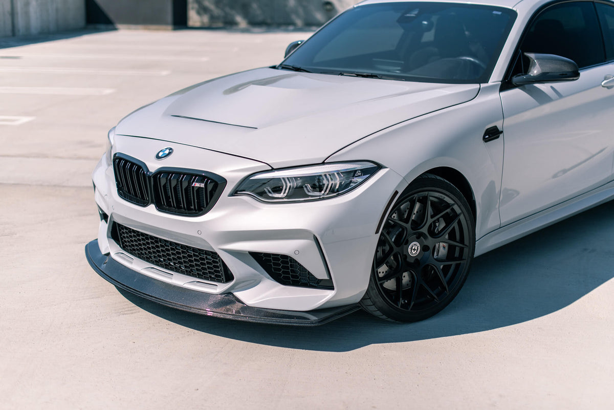 HRE PERFORMANCE WHEELS FF01 alloy wheel with a multi-spoke design, shown in a close-up image.