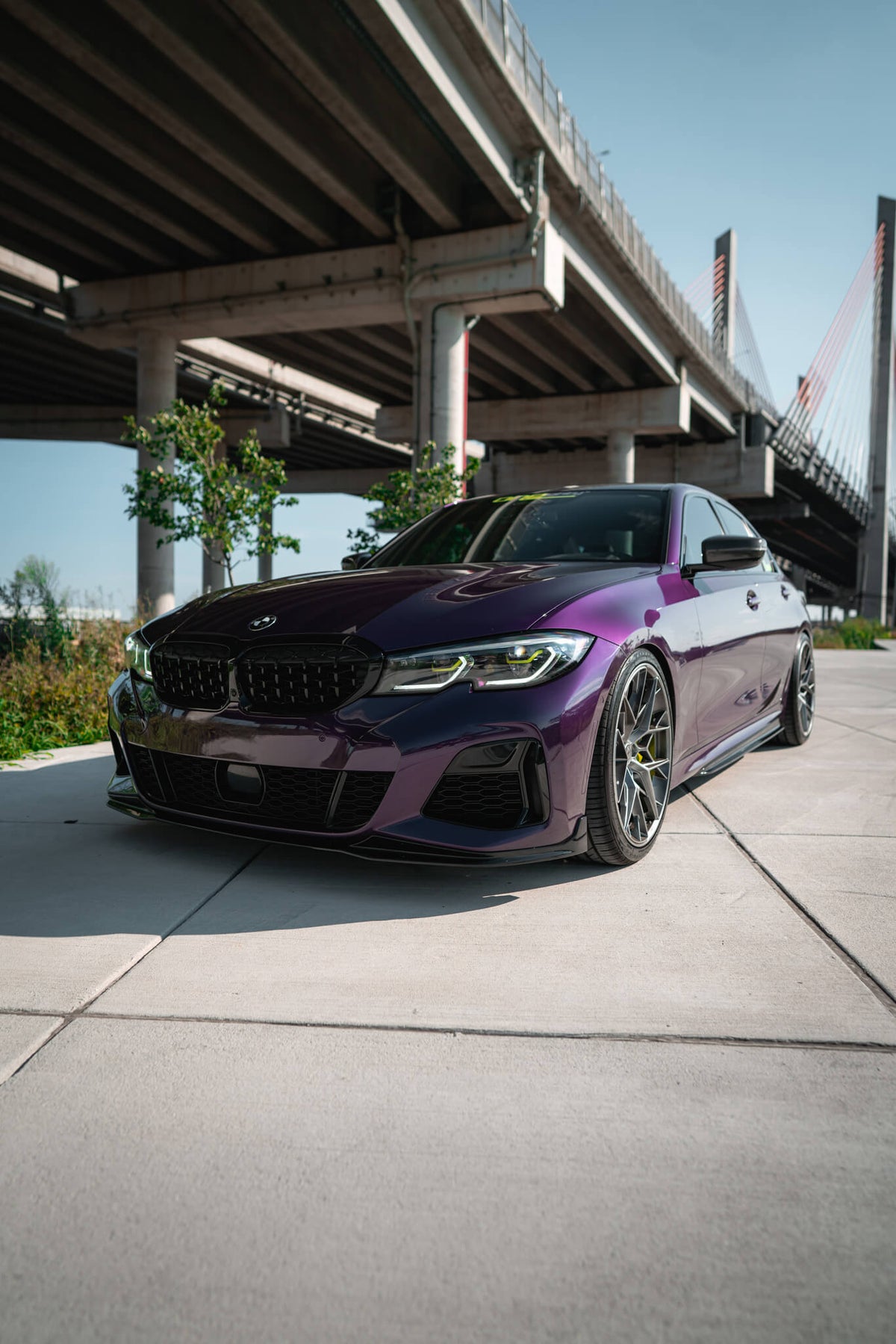 HRE PERFORMANCE WHEELS FF10 alloy wheels with multi-spoke design and matte black finish, shown on a vehicle.