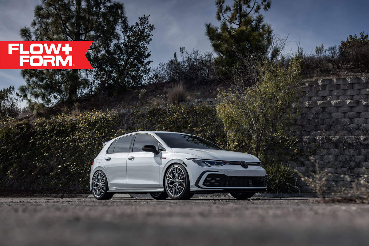 HRE PERFORMANCE WHEELS FF28 alloy wheels with a sleek multi-spoke design and polished finish for high-performance vehicles.