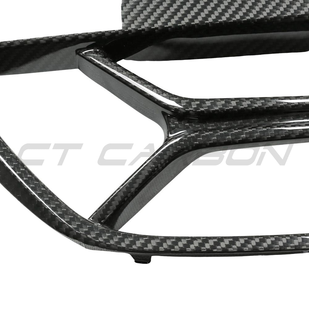 BMW 4 Series G22 G23 carbon fibre CSL grille by CT Carbon with ACC, showing close-up of sleek, textured carbon fiber grille design.