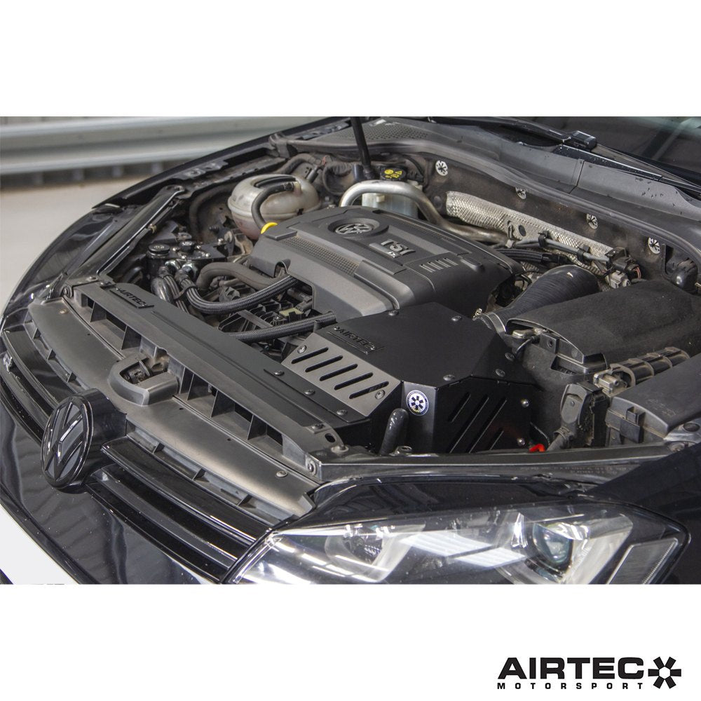 Airtec Motorsport enclosed induction kit hoses for 1.8/2.0 TSI EA888 engines, shown installed in a 2014+ Volkswagen Golf MK7.