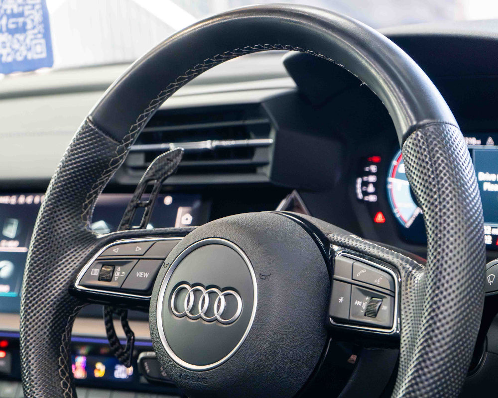 CT Carbon magnetic carbon fiber shifter paddles for Audi A3, S3, RS3, A4, S4, RS4, A5, S5, RS5 models from 2014+.