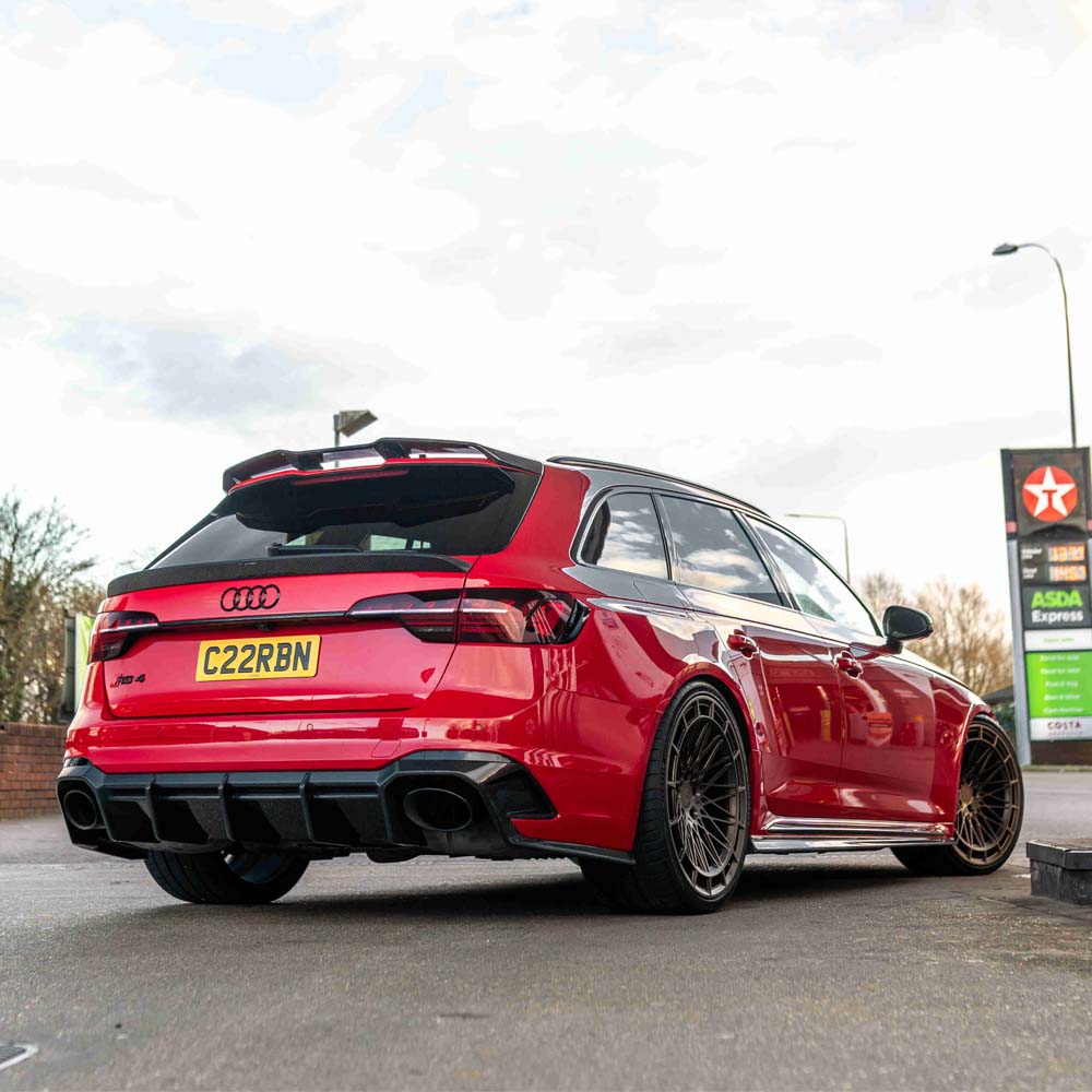 Audi RS4 B9.5 carbon fibre kit by CT Design, featuring sleek, lightweight carbon fibre components for enhanced performance and style.