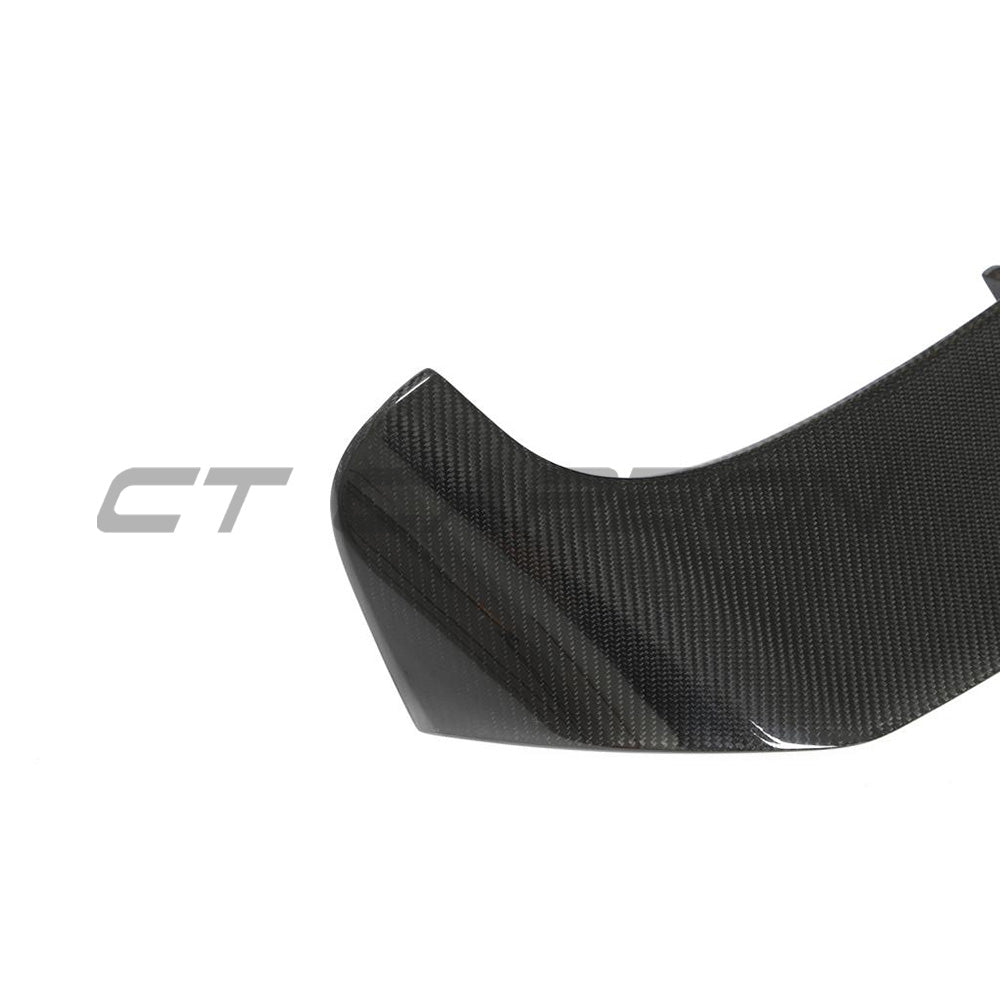 Audi RS6 C8 full carbon fibre kit by CT Design, showcasing the sleek carbon fibre components on the car's exterior.