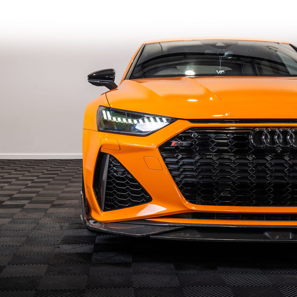Full view of the CT Design carbon fiber kit for Audi RS7 C8 2019+ showing sleek carbon fiber accents and aerodynamic styling.