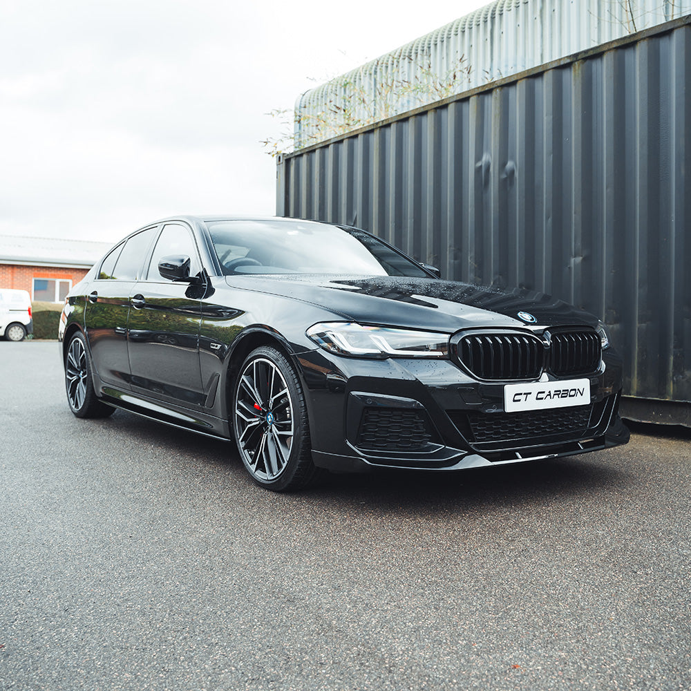 BMW 5 Series G30 G31 LCI CT Carbon gloss black splitter, V2, showing the sleek aerodynamic design and high-quality finish.
