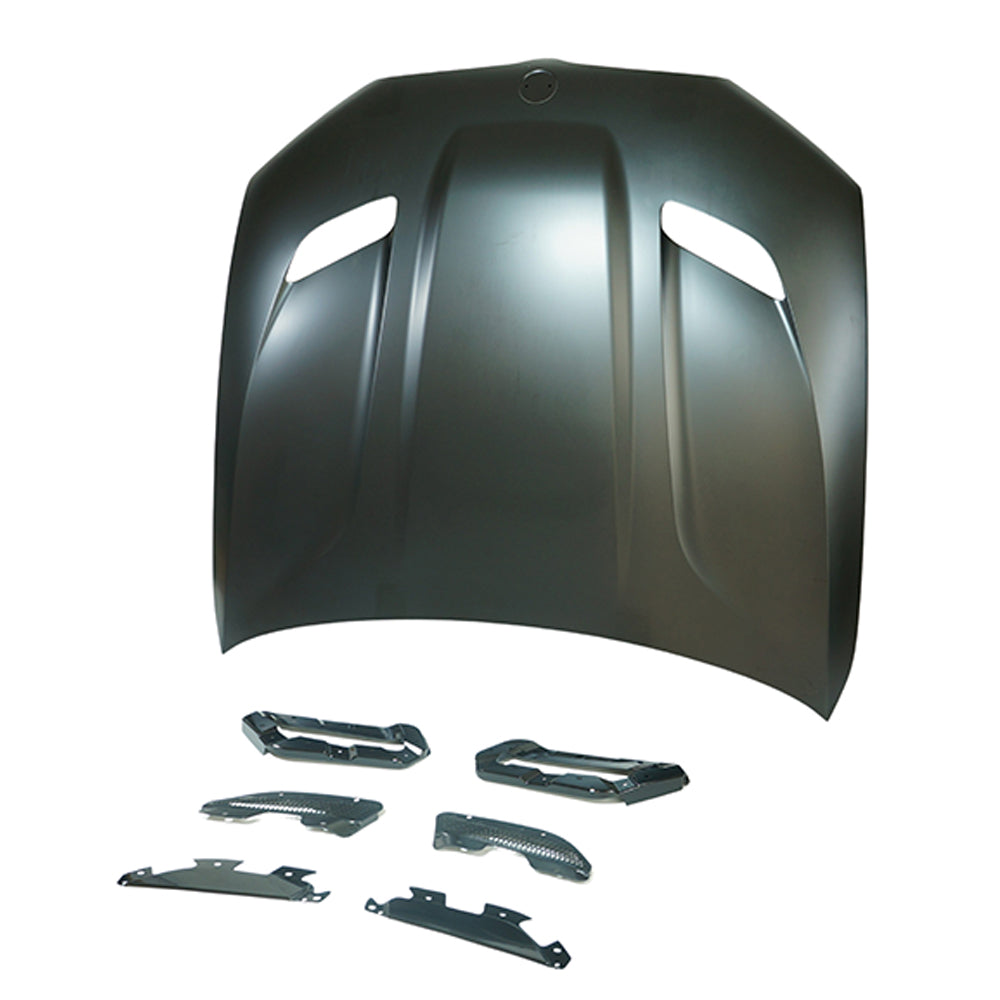 BMW F90 M5 and G30 G31 5 Series aluminum bonnet by CT Carbon, showcasing sleek carbon fiber hood for sporty look.