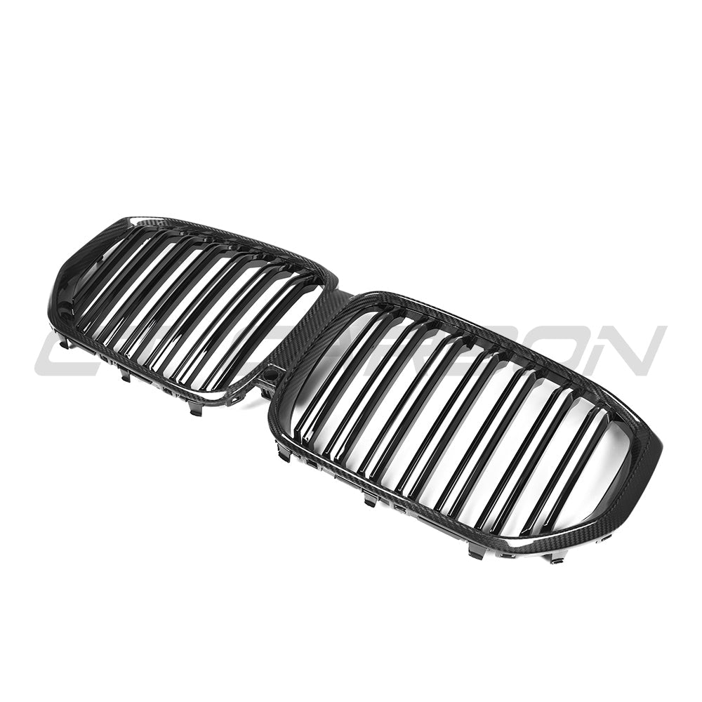 BMW G05 X5 F95 X5M 2019-2022 pre-LCI carbon fiber grille by CT Carbon, showing the sleek black honeycomb design.