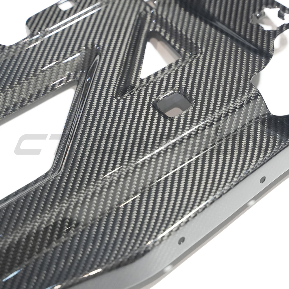 BMW G81 M3 Touring full carbon fibre engine dress-up kit by CT Carbon, featuring sleek carbon fibre slam panels and engine accents.