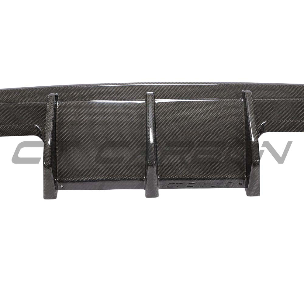 BMW G82 M4 full carbon fibre kit by CT Carbon, featuring lightweight carbon parts for enhanced performance and style.