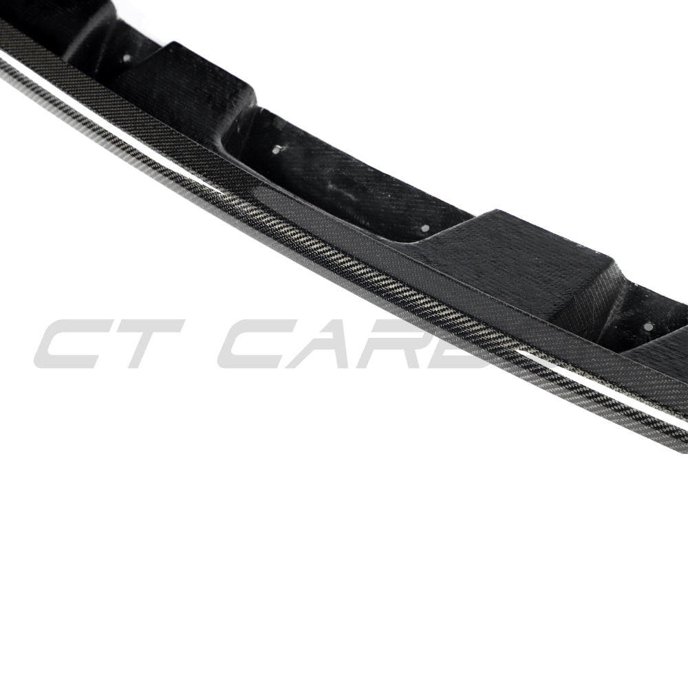 BMW G05 X5/X5M LCI 2023+ CT Carbon full carbon fibre kit, showing detailed carbon fiber panels on the vehicle's exterior.