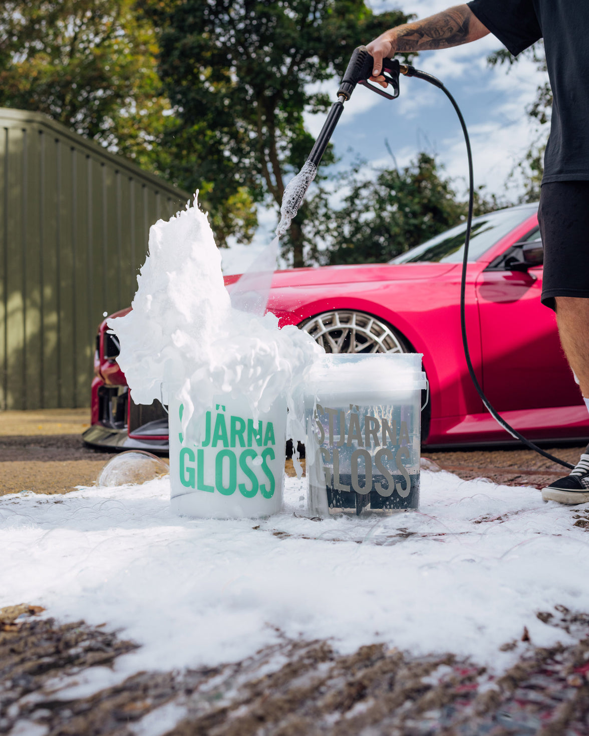 StjarnaGloss Bubblor-pH-Neutral Car Shampoo bottle with a clean, simple label for pH-neutral car cleaning.