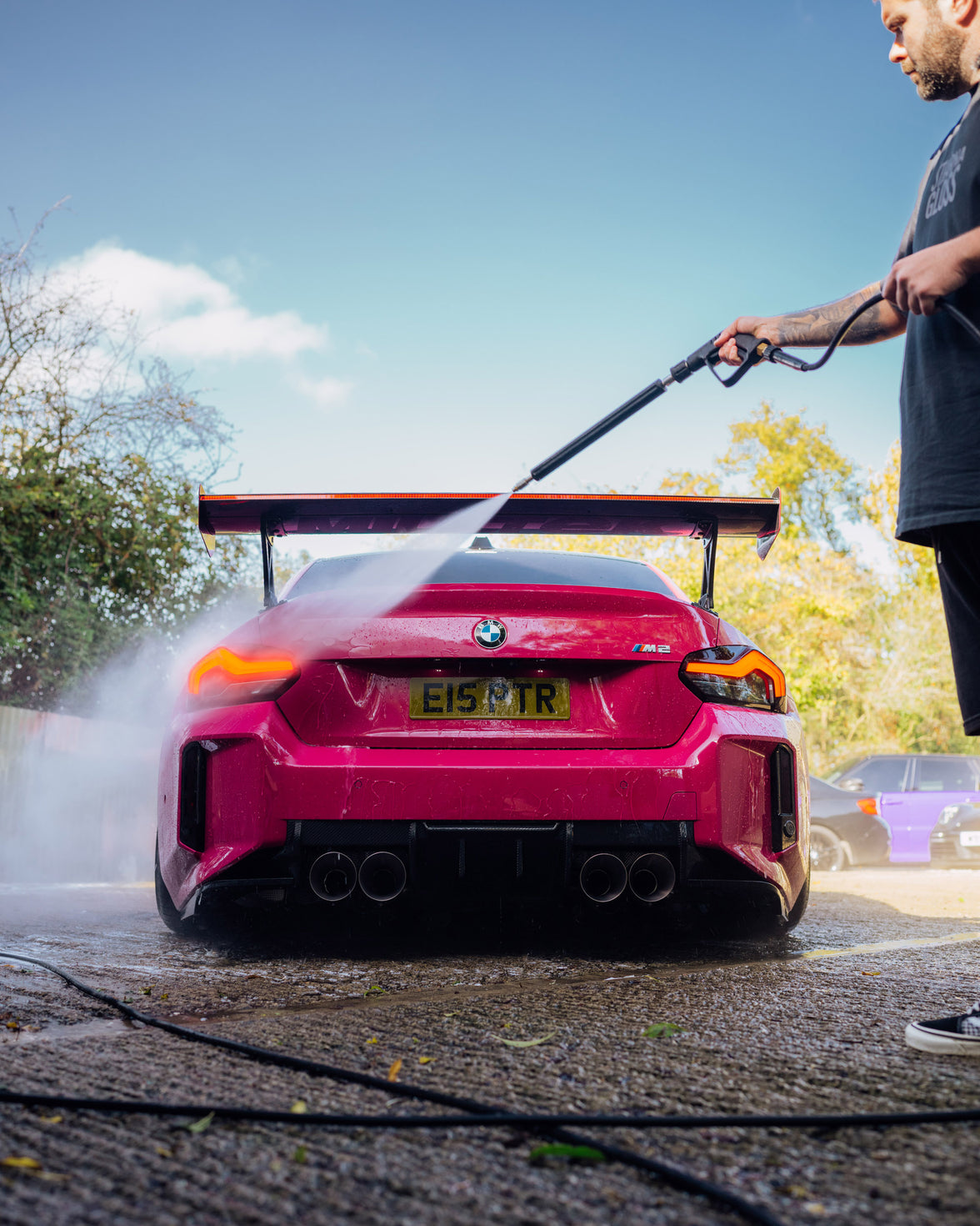 StjarnaGloss Först Citrus Pre-Cleaner protective rinse aid bottle with citrus scent and label, designed for surface cleaning.