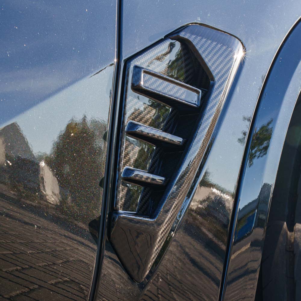BMW G05 X5 LCI 2023 full carbon fibre kit by CT Carbon, featuring lightweight, high-performance exterior enhancements.