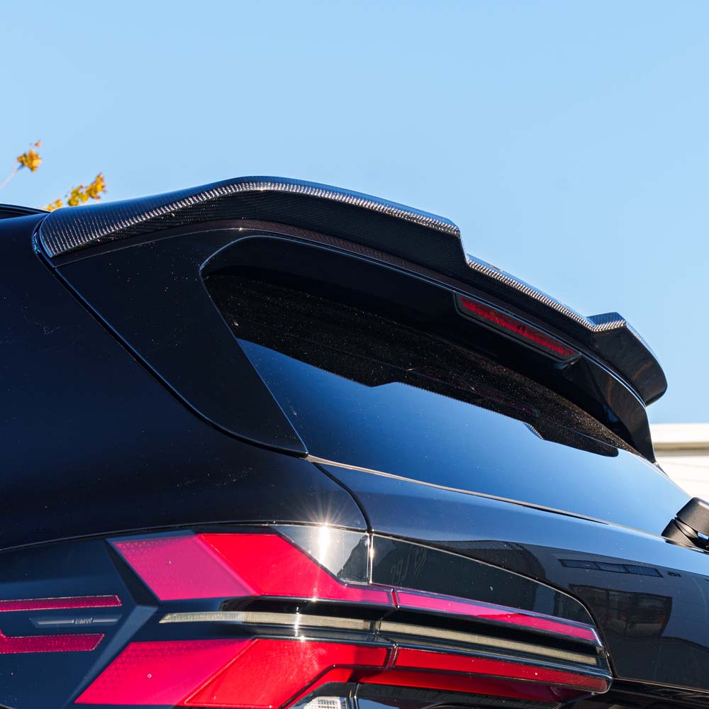 BMW G05 X5 LCI 2023+ CT Carbon full carbon fibre kit, includes various exterior parts, shown in the image.