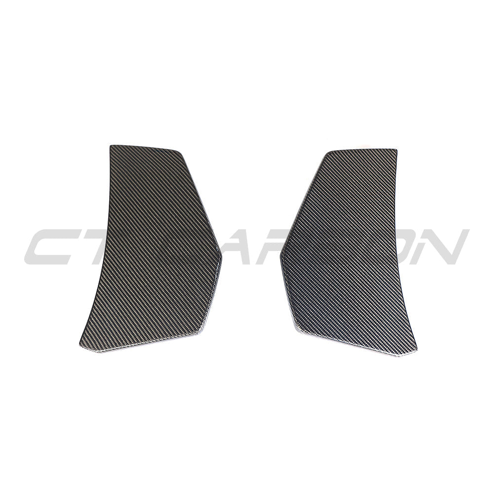 CT Carbon Audi R8 V10 Gen 2 2015-2019 carbon fibre rear bumper corners accessory, close-up view of sleek, high-quality car parts.