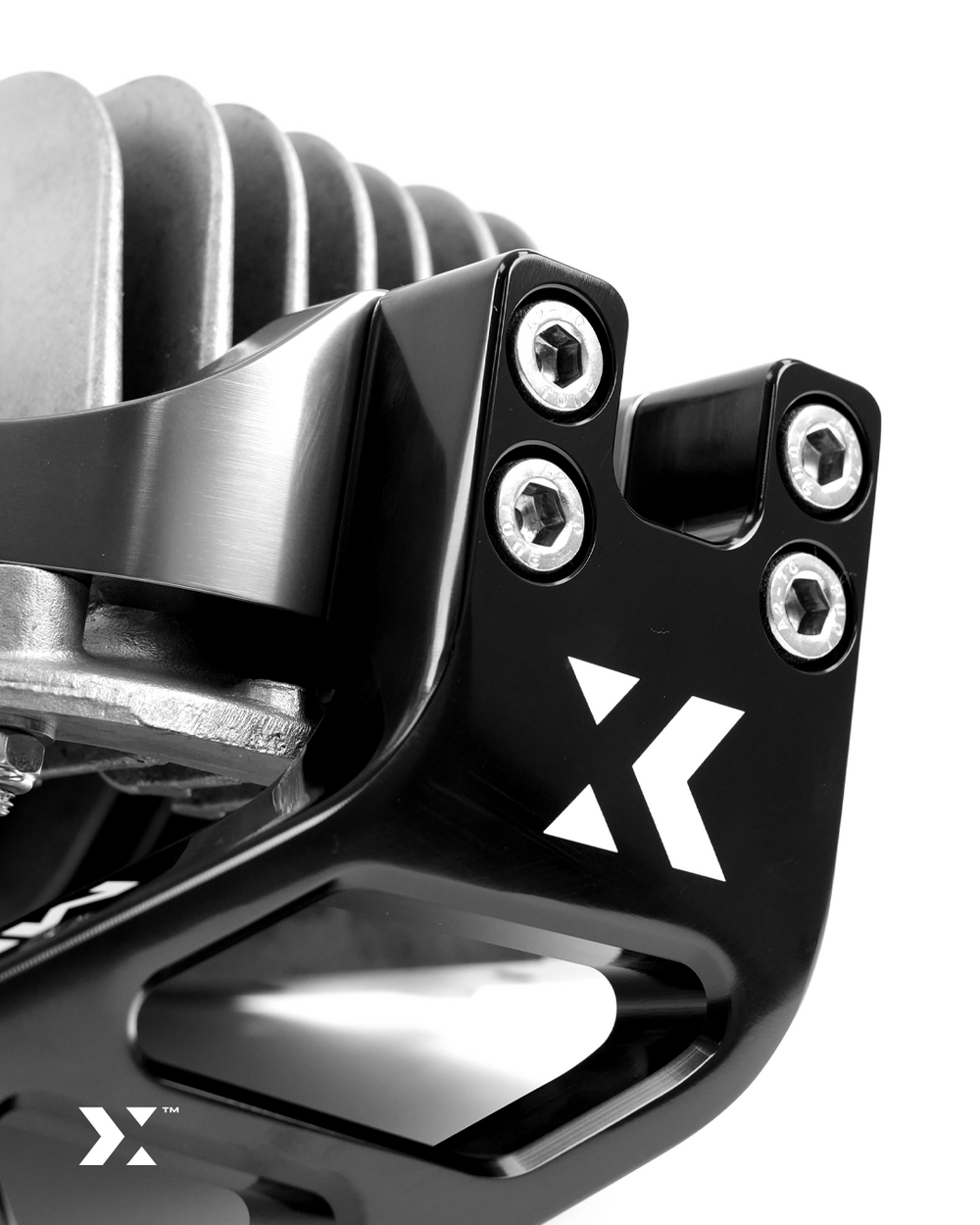 BMW G8x dual differential mount by MMX Performance, showcasing sturdy black metal construction with mounting points.
