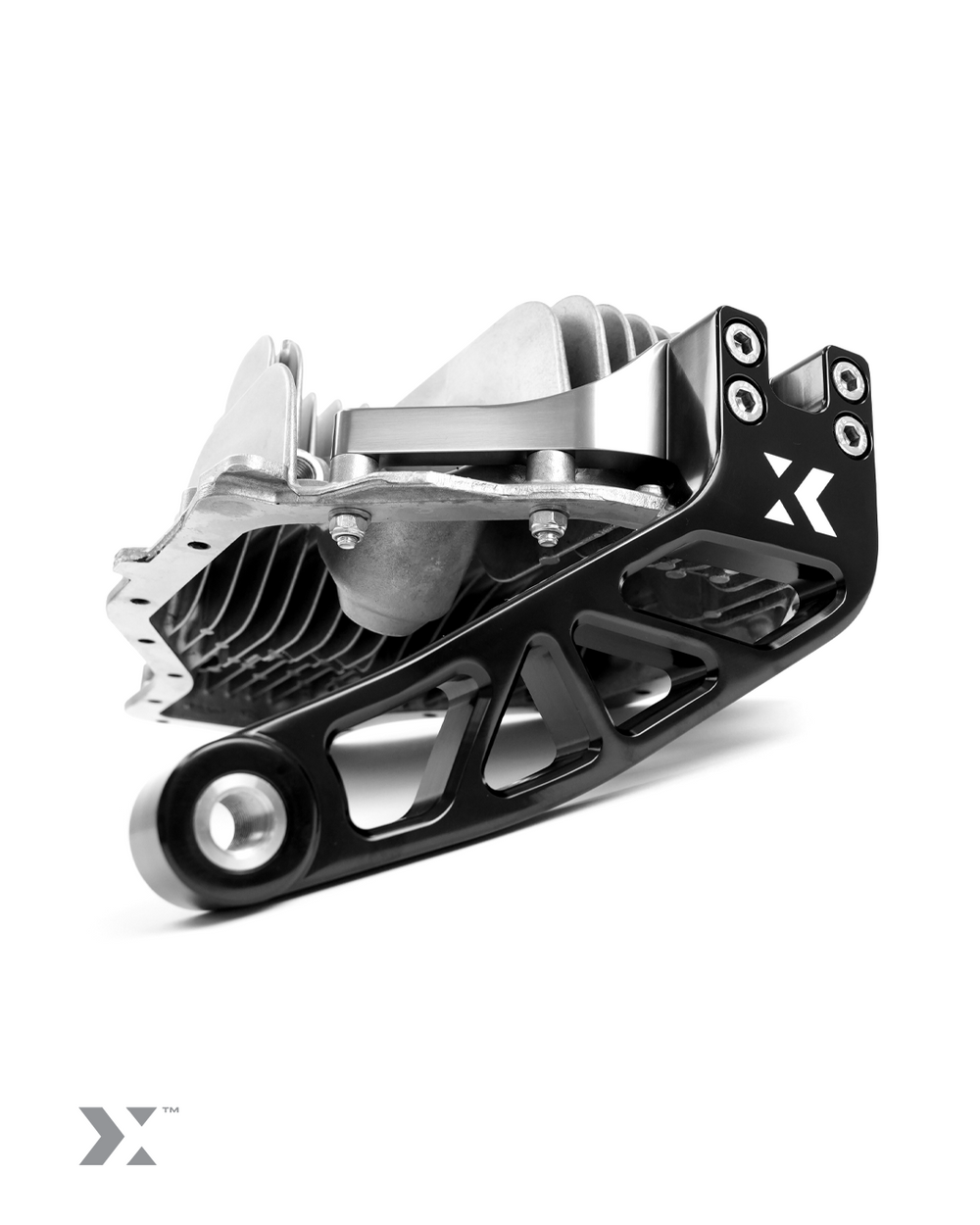 BMW G8x dual differential mount by MMX Performance, showing the sturdy metal construction and mounting hardware for enhanced stability.