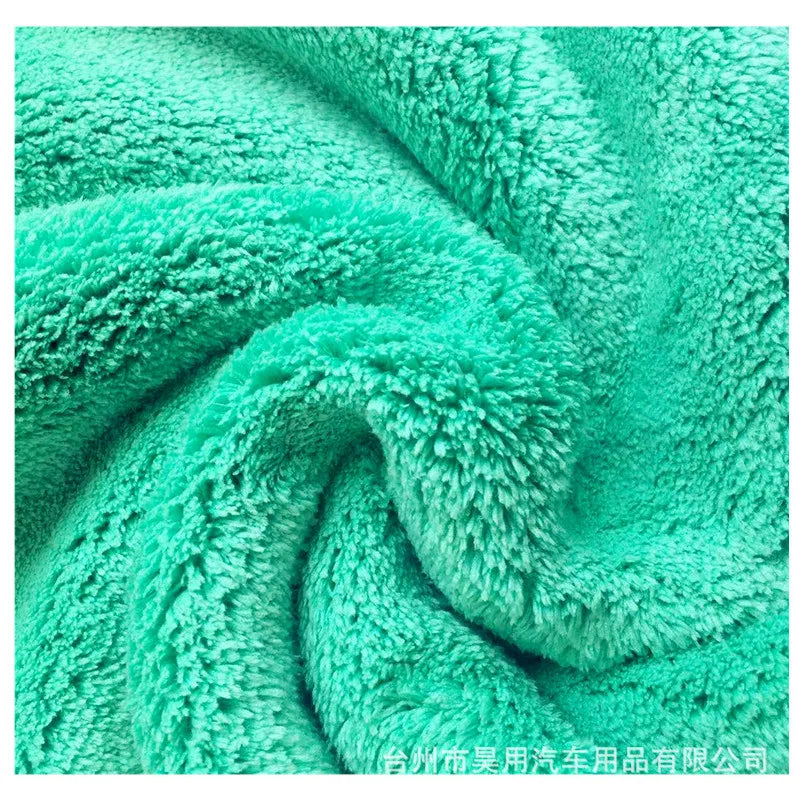 Nineteen72 Performance microfibre drying towel for car detailing, soft and highly absorbent for gentle drying of vehicle surfaces.
