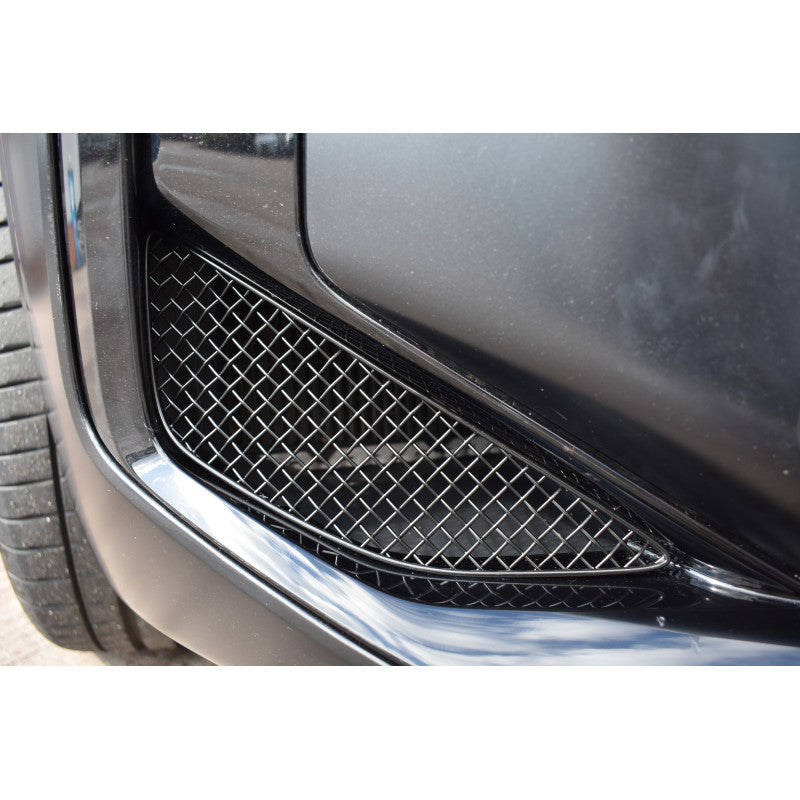 ZunSport front grille set for BMW X3/X4 M Competition, black honeycomb design, high-quality automotive grille for sporty look.