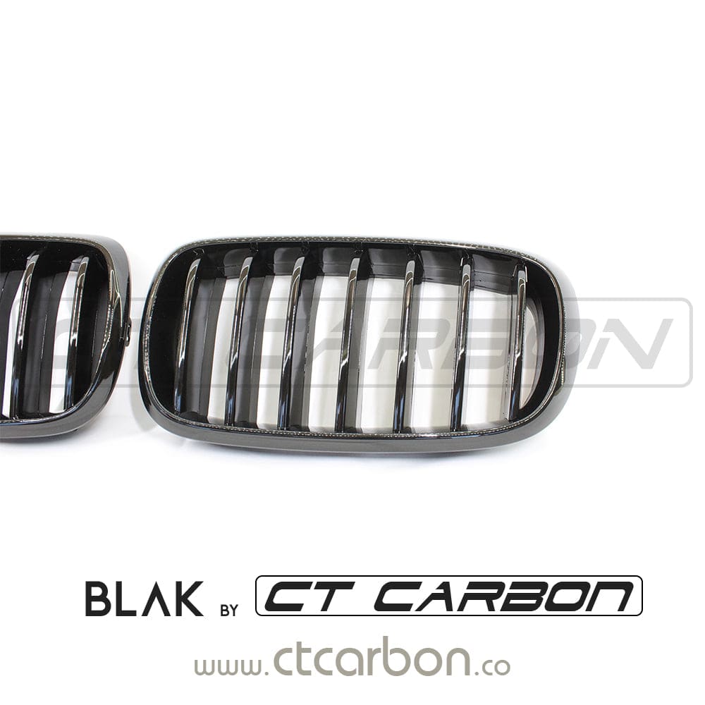 Black single-slat grille for BMW F15 F16 X5 X6 from CT Carbon, featuring a sleek black finish and fitment details.