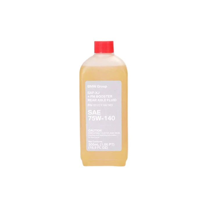 Genuine BMW SAF-XJ booster differential oil 0.5L bottle with 75W-140 viscosity for BMW vehicles.
