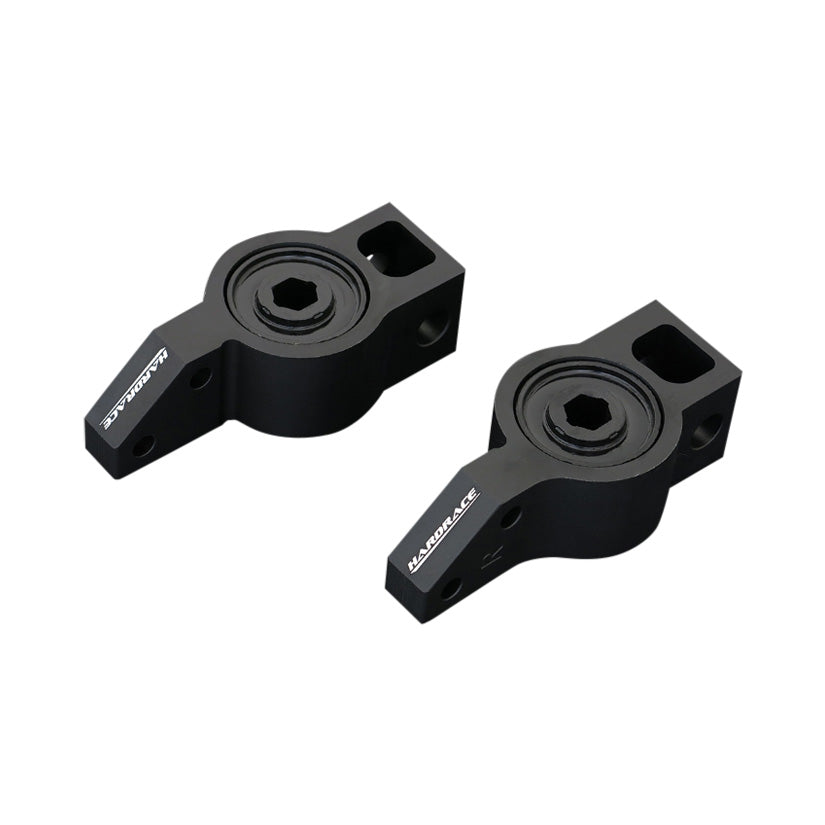 Hardrace 6913 suspension bush for Audi A3 MK2 8P and Audi S3/RS3 MK2 8P, showing the rubber and metal components.