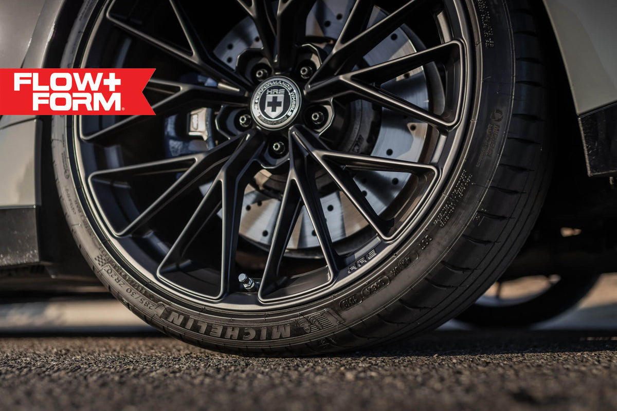 HRE PERFORMANCE WHEELS FF28 alloy wheels with multi-spoke design, featuring a sleek finish and polished details.