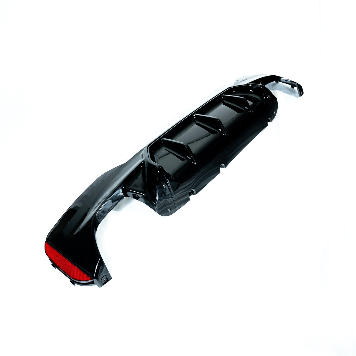 BMW 5 Series G30 G31 pre-LCI gloss black diffuser by CT Carbon, M-style design for enhanced rear lower exterior.