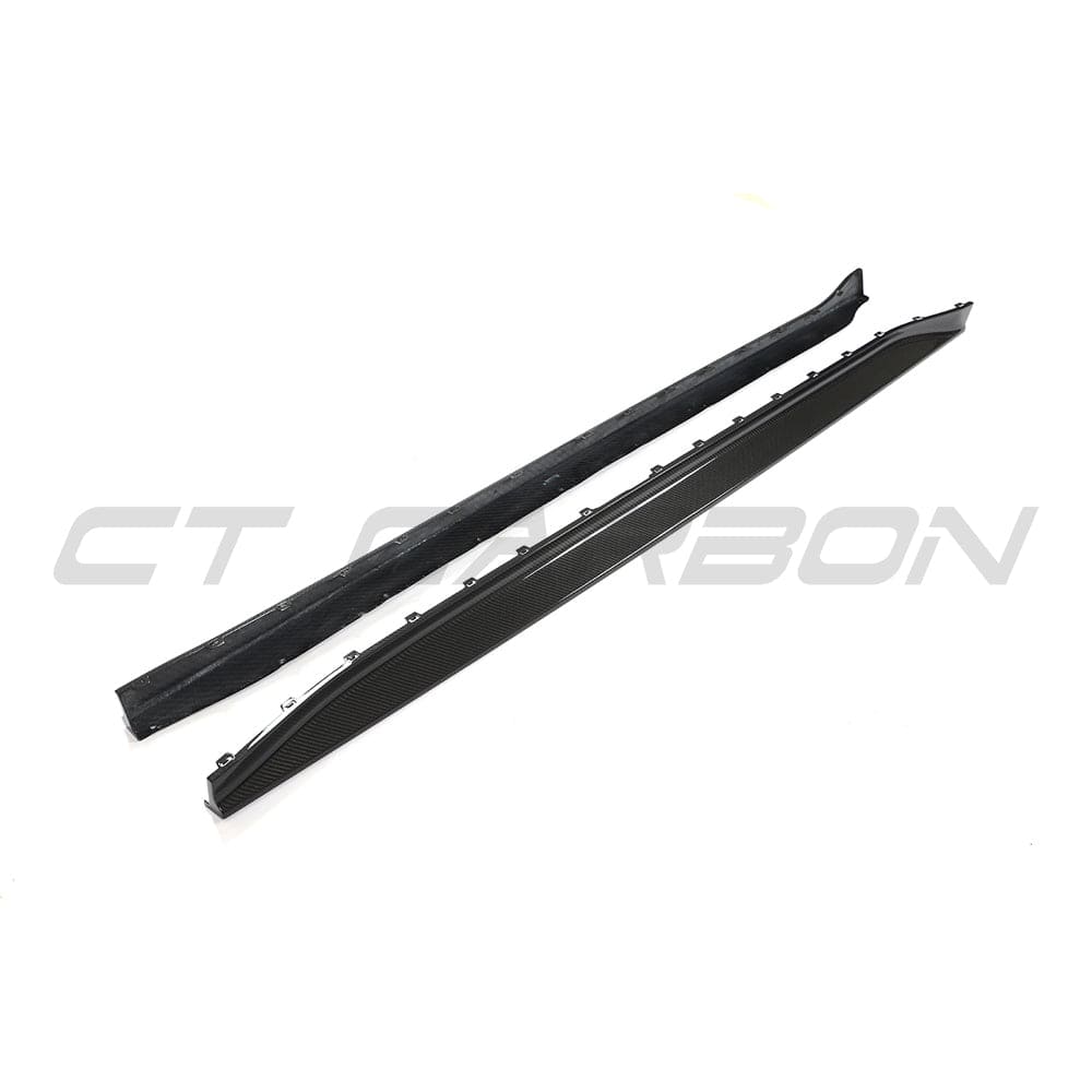 BMW M3 G80/G81 carbon fibre side skirt replacement by CT Carbon, shown in close-up view of the sleek, lightweight side skirt.