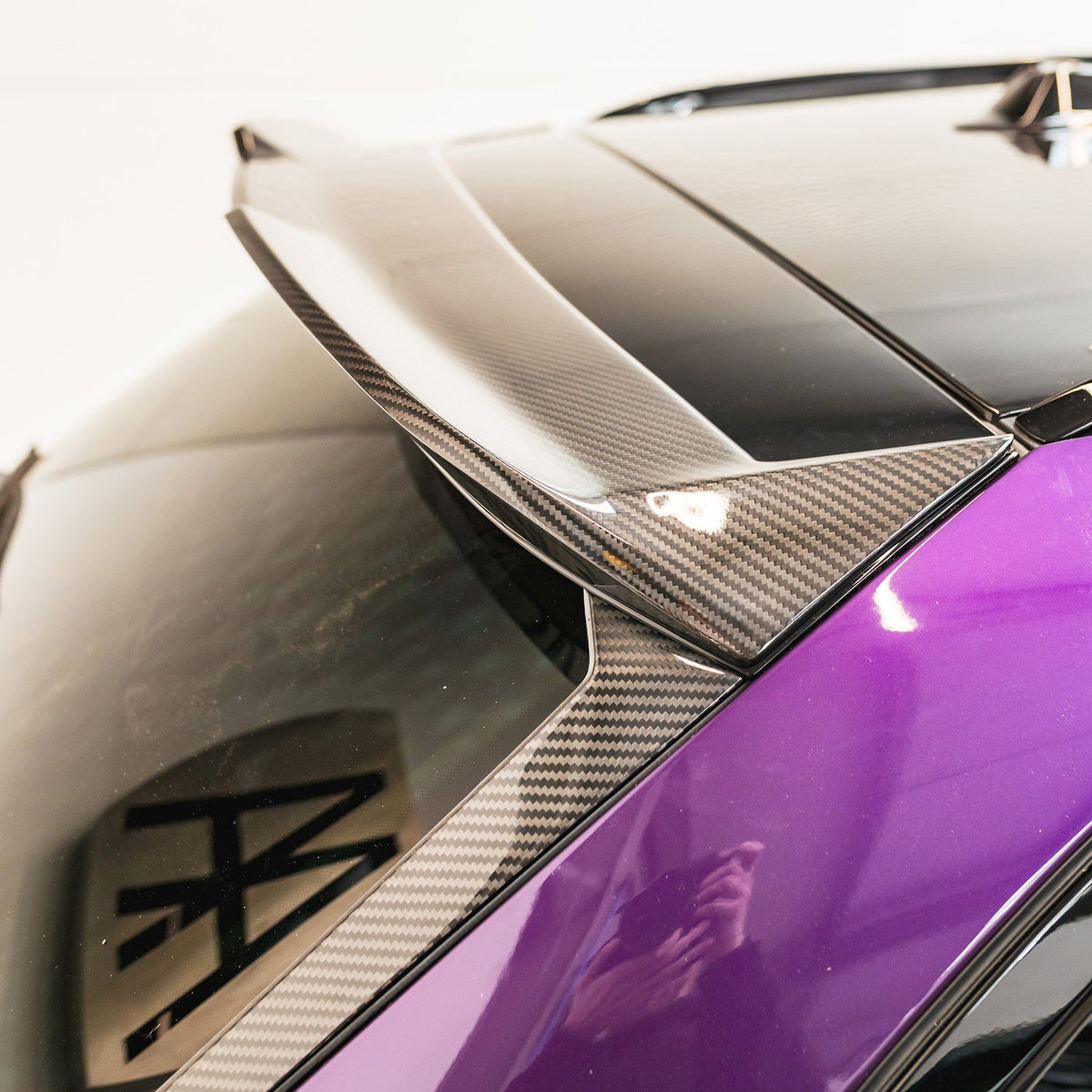 BMW M3 G81 carbon fibre spoiler by CT Design, lightweight aerodynamic rear spoiler for 3 Series G21 models, sleek and performance-focused.