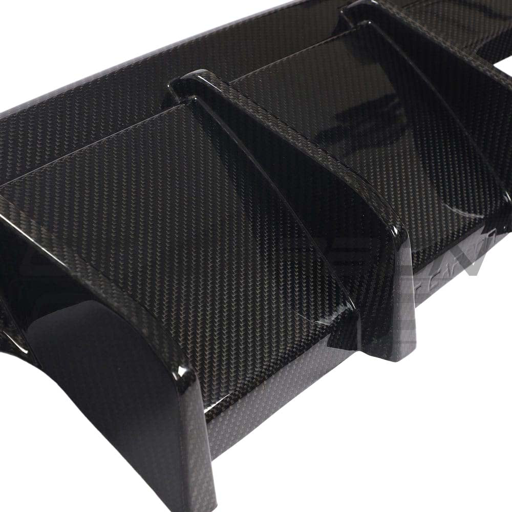 BMW G80 M3 full carbon fibre kit by CT Carbon, featuring lightweight V10 body panels and aerodynamic enhancements.