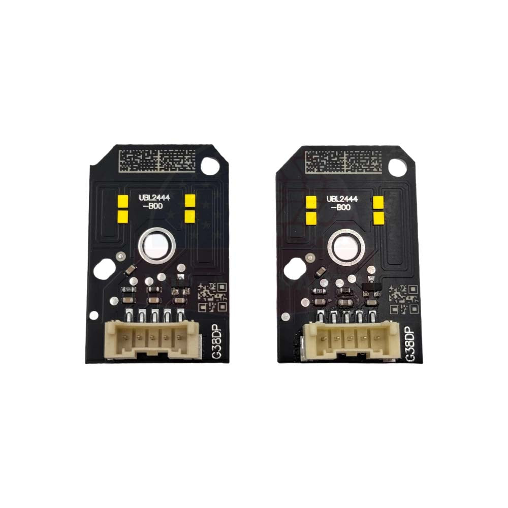 BMW G30 G31 G32 G90 2017-2023 CT Carbon yellow adaptive DRL module set installed on vehicle front.