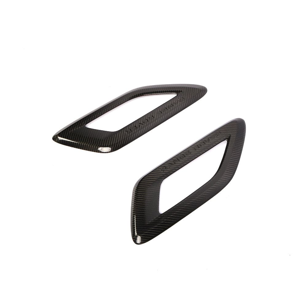 CT Carbon carbon fiber bonnet intake trim for Range Rover Sport L494, shown installed on vehicle, highlighting sleek, textured design.